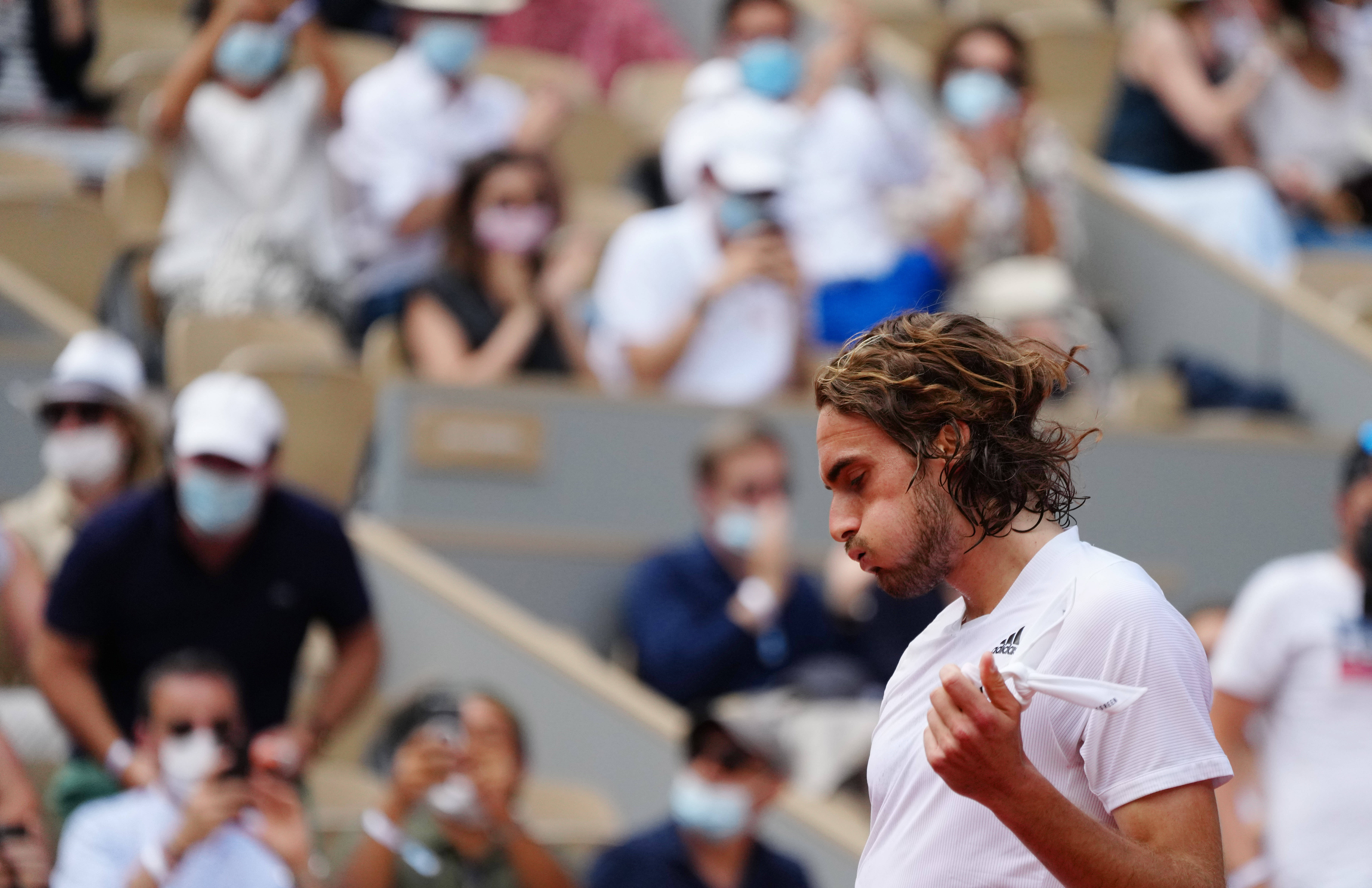 意大利网球队强势世界网球队，西西帕斯制霸全场