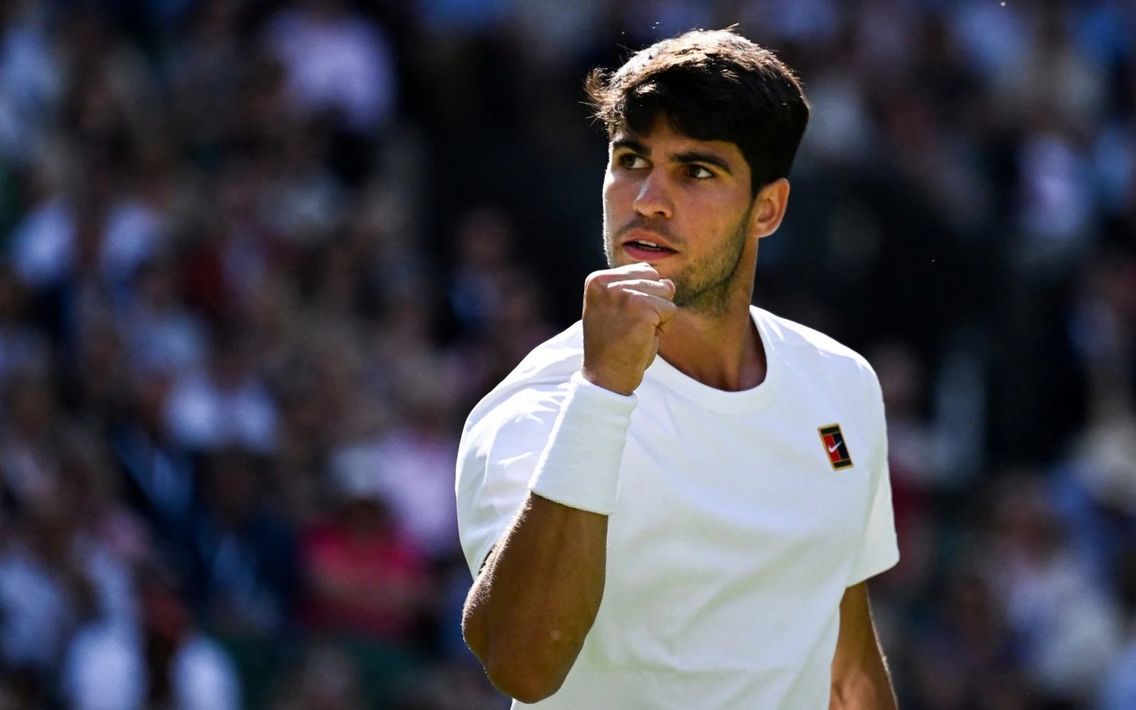 爱游戏tv-联合杯力克年终总决赛，阿尔卡拉斯统治全场