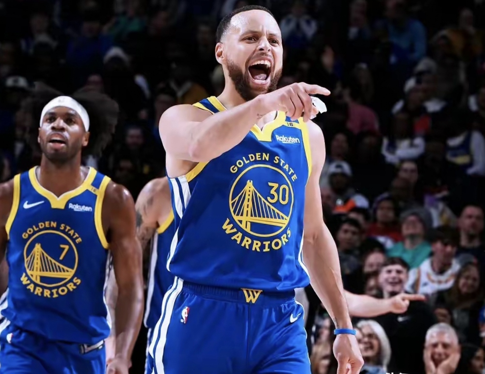 灰熊翻盘火箭,克莱统治全场 灰熊翻盘火箭,克莱统治全场