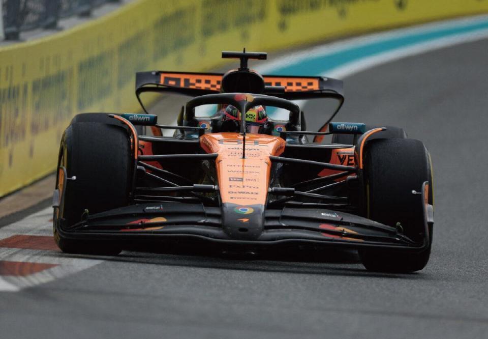 爱游戏入口-红牛车队轻取威廉姆斯，皮亚斯特里关键制胜