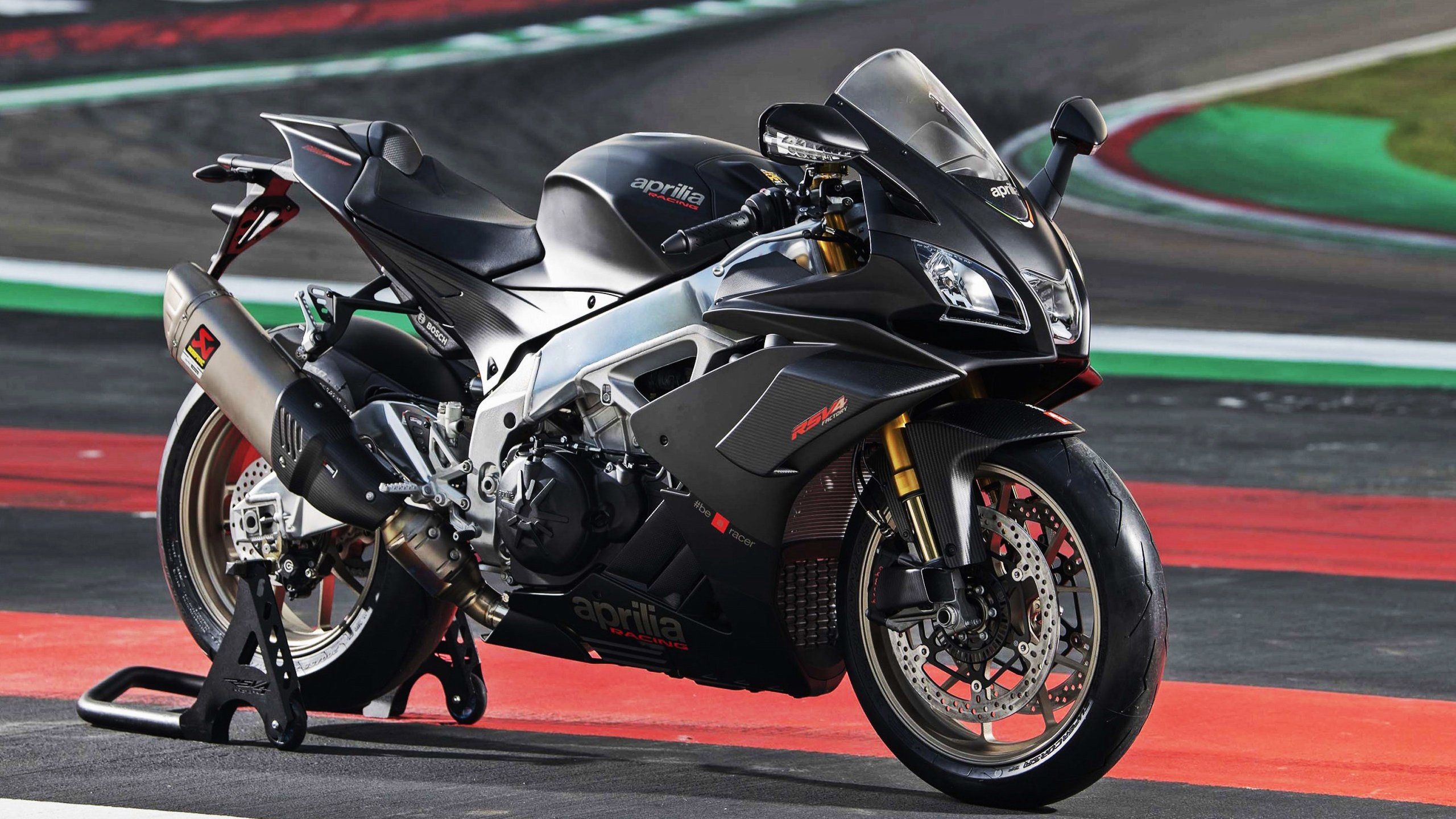 风暴之眼,库里黄蜂式速度撕裂独行侠孤星防线