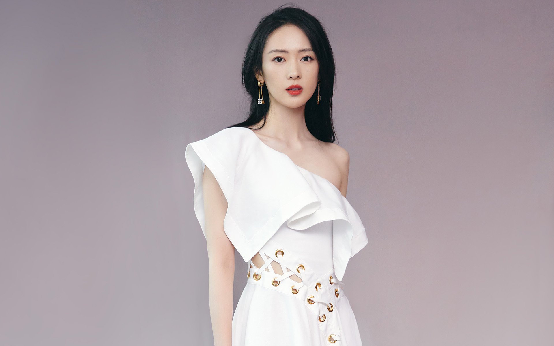 爱游戏APP-鏖战汪洋，我乃唯一灯塔，奥亚尔萨瓦尔在橄榄球圣殿的存在感宣言