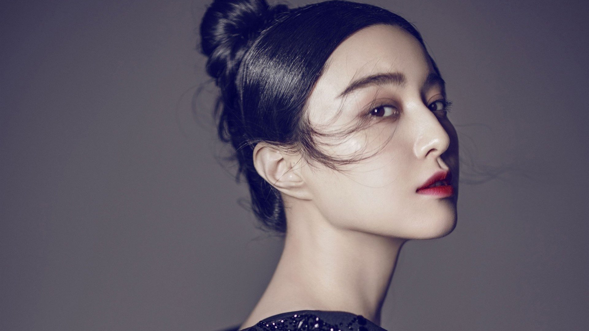 末节主宰,在两个世界,步行者扼杀悬念与欧文接管神迹