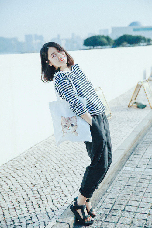 欧冠决赛之夜，塔图姆式进攻席卷绿茵场—当篮球巨星点燃足球巅峰之战